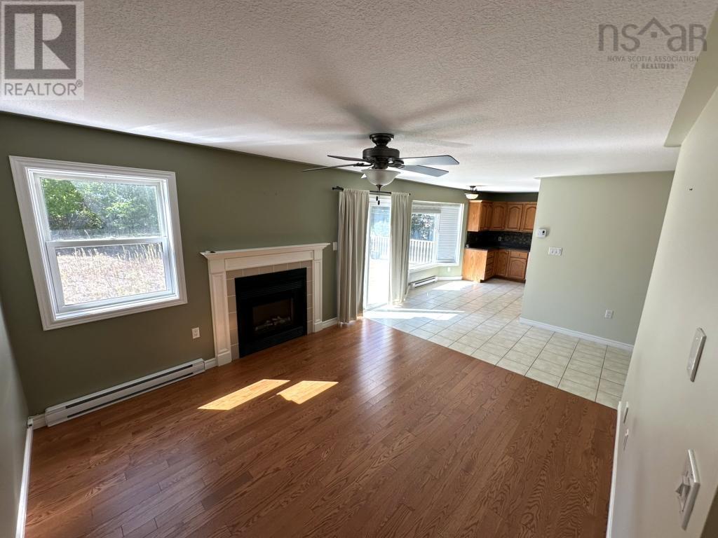 Property 11 of 31 of 1779 Drummond Drive, Ravenwood