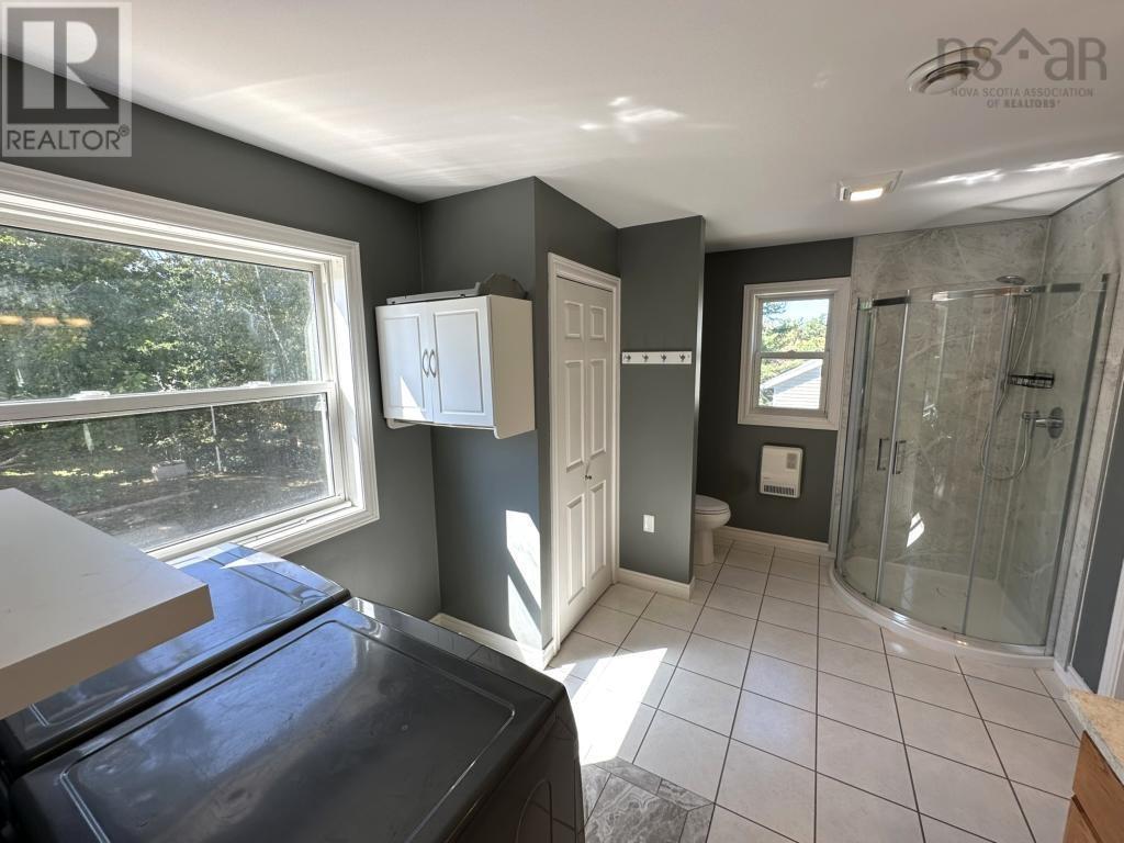 Property 25 of 31 of 1779 Drummond Drive, Ravenwood