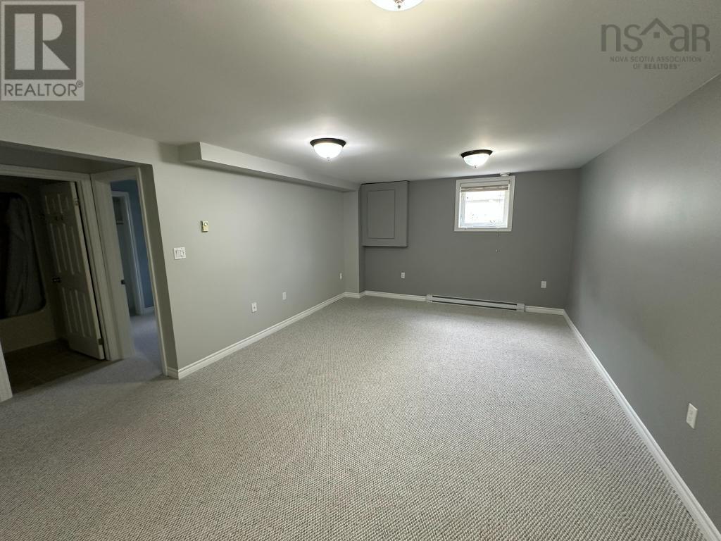 Property 29 of 31 of 1779 Drummond Drive, Ravenwood