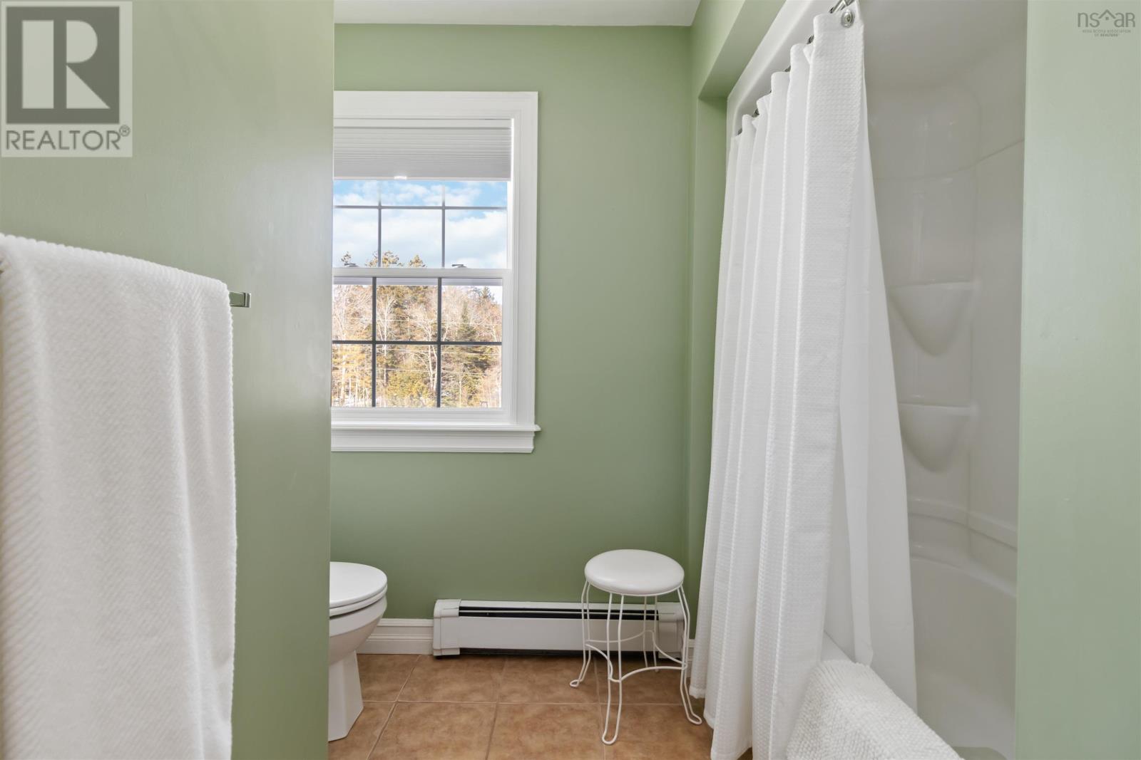 Property 27 of 48 of 426 Heatherglen Drive