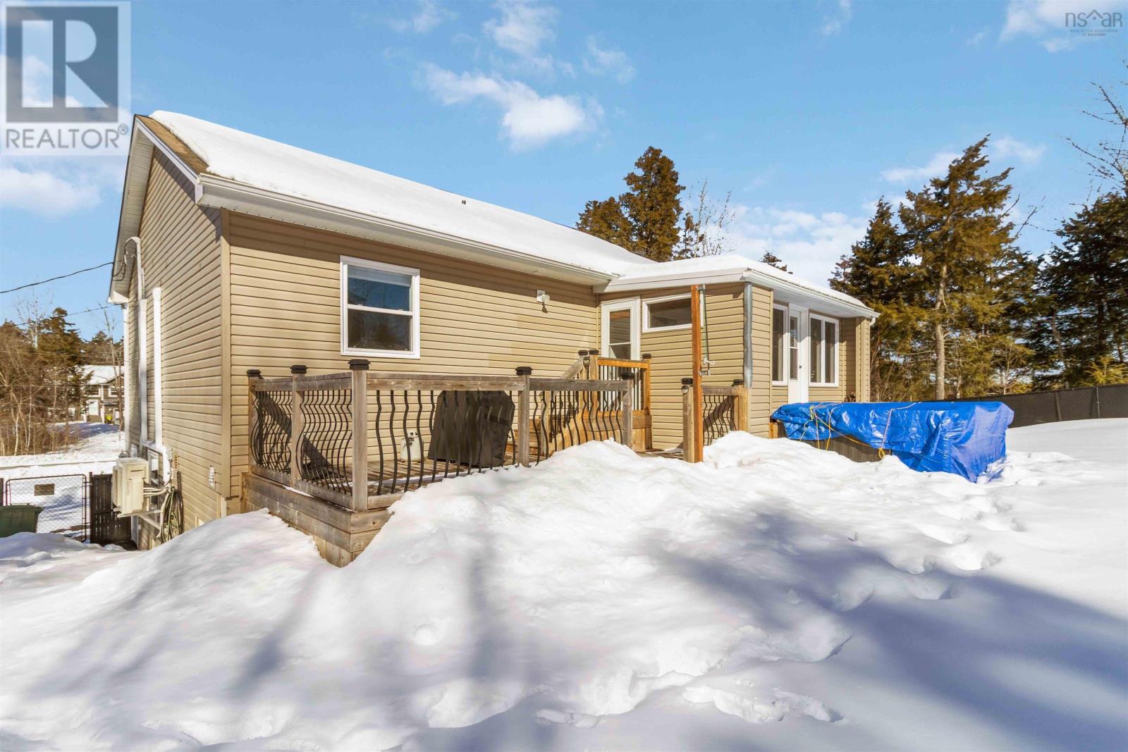 Property 38 of 48 of 426 Heatherglen Drive