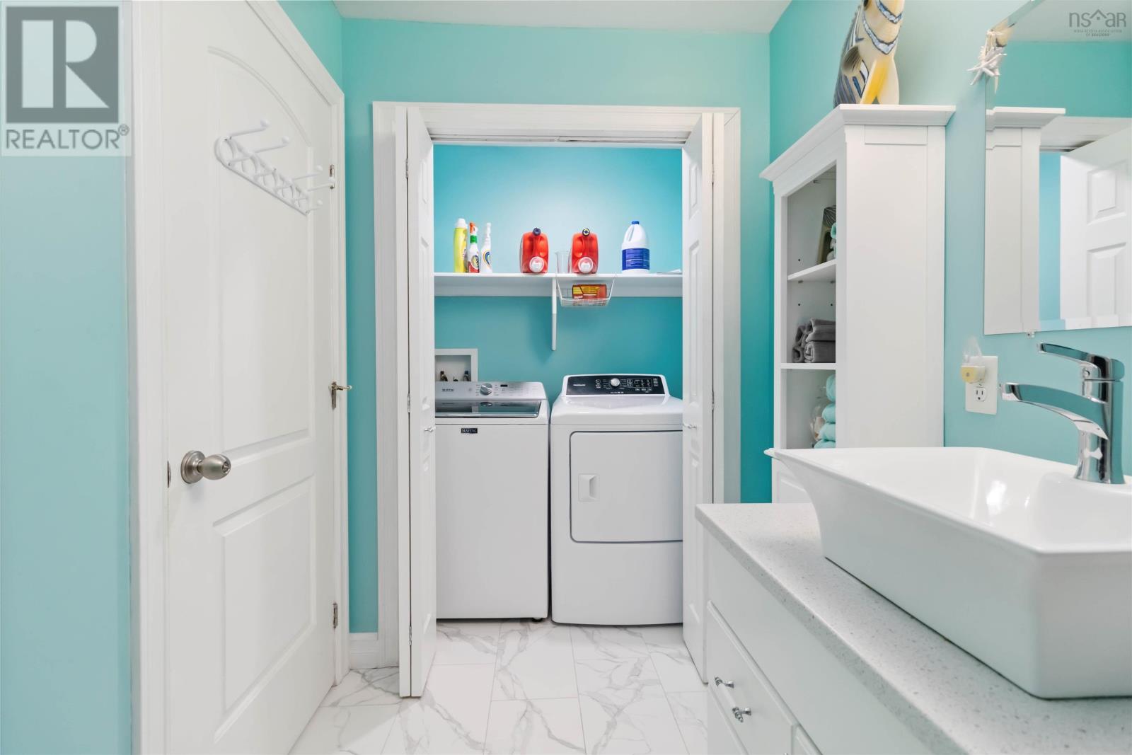 Property 35 of 48 of 426 Heatherglen Drive