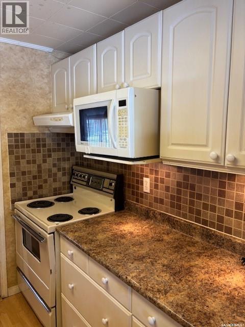 714 1st STREET - 9