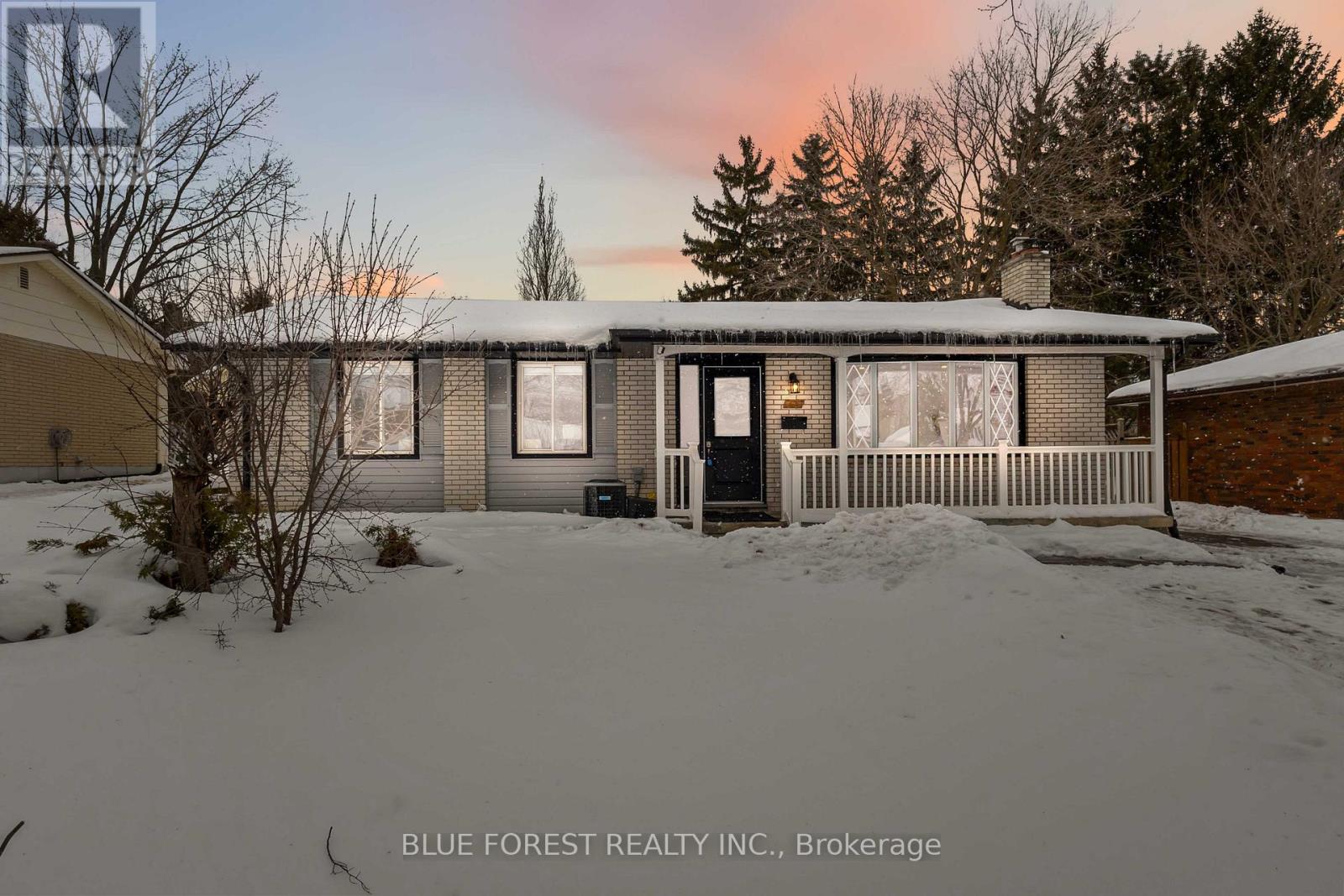 43 SOUTHWOOD CRESCENT