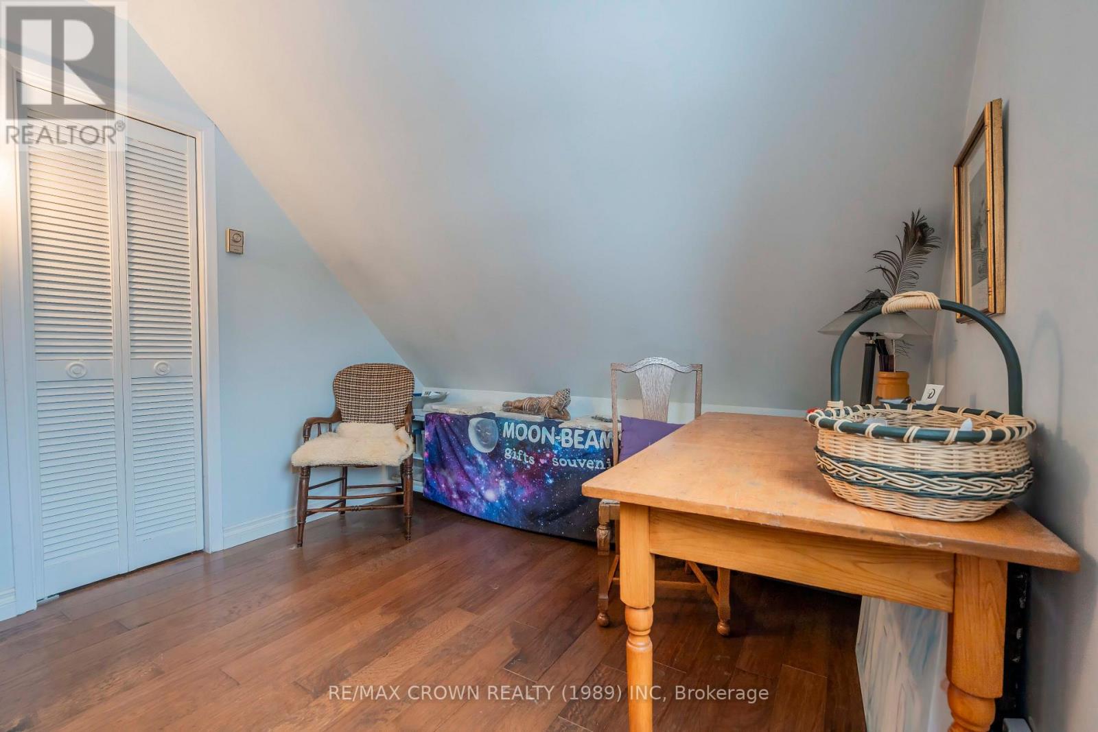 #MOONBEAM 99 LEFEBVRE PENINSULA ROAD - 35