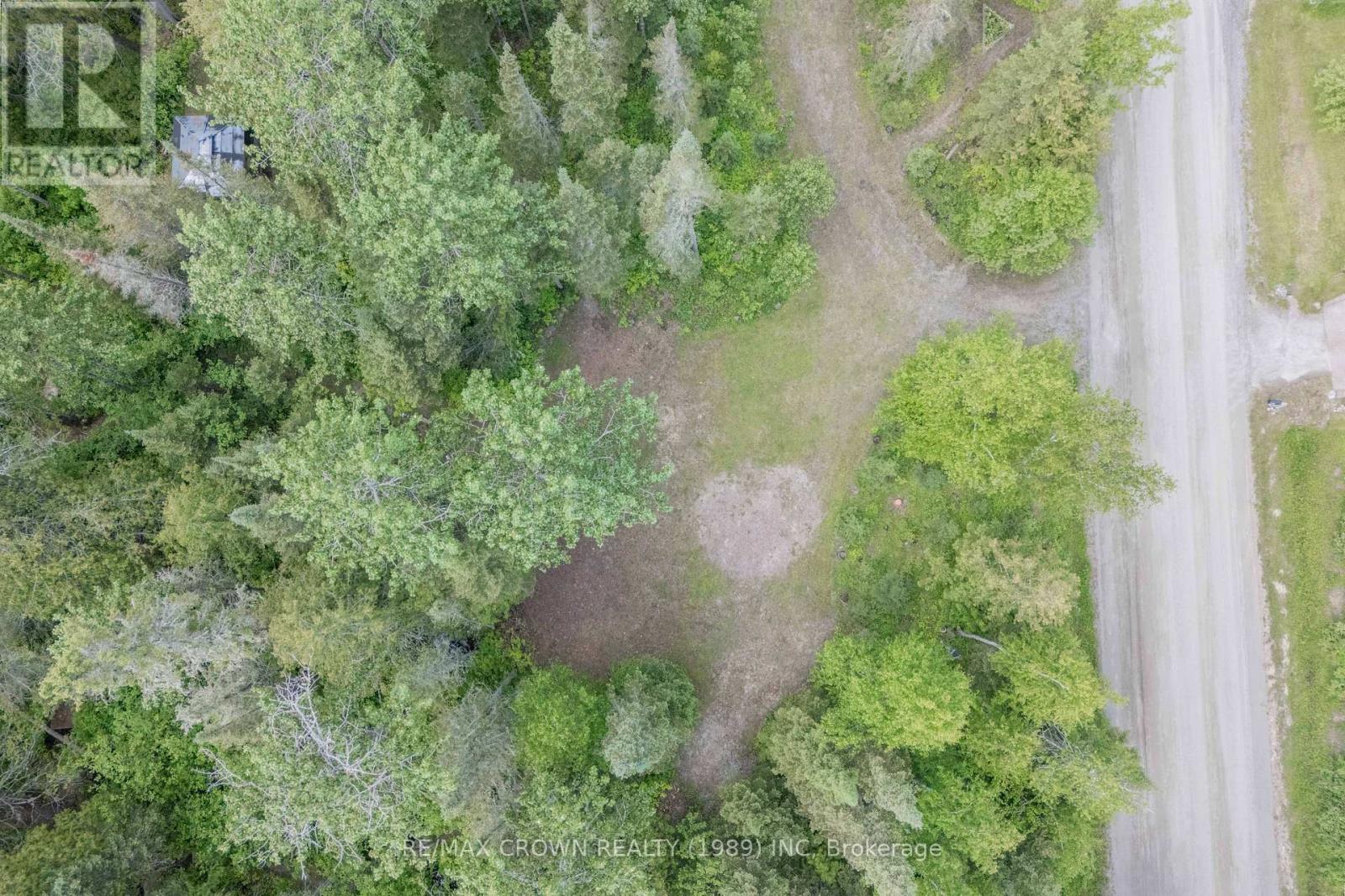 #MOONBEAM 99 LEFEBVRE PENINSULA ROAD - 43