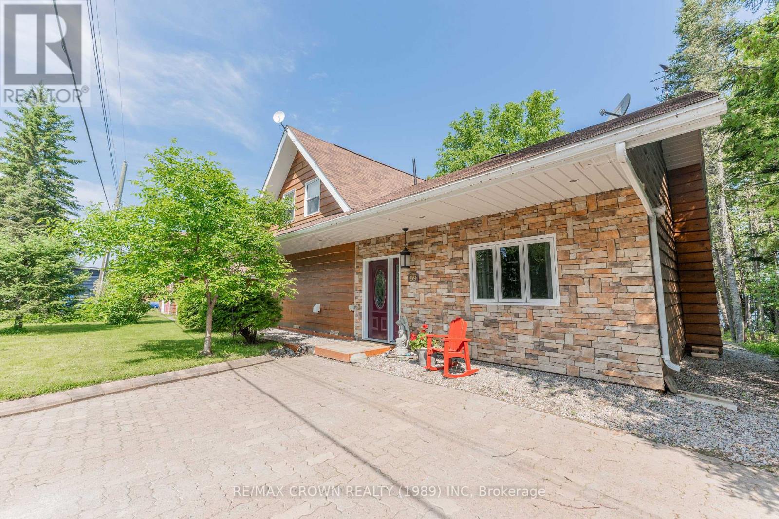 #MOONBEAM 99 LEFEBVRE PENINSULA ROAD - 50
