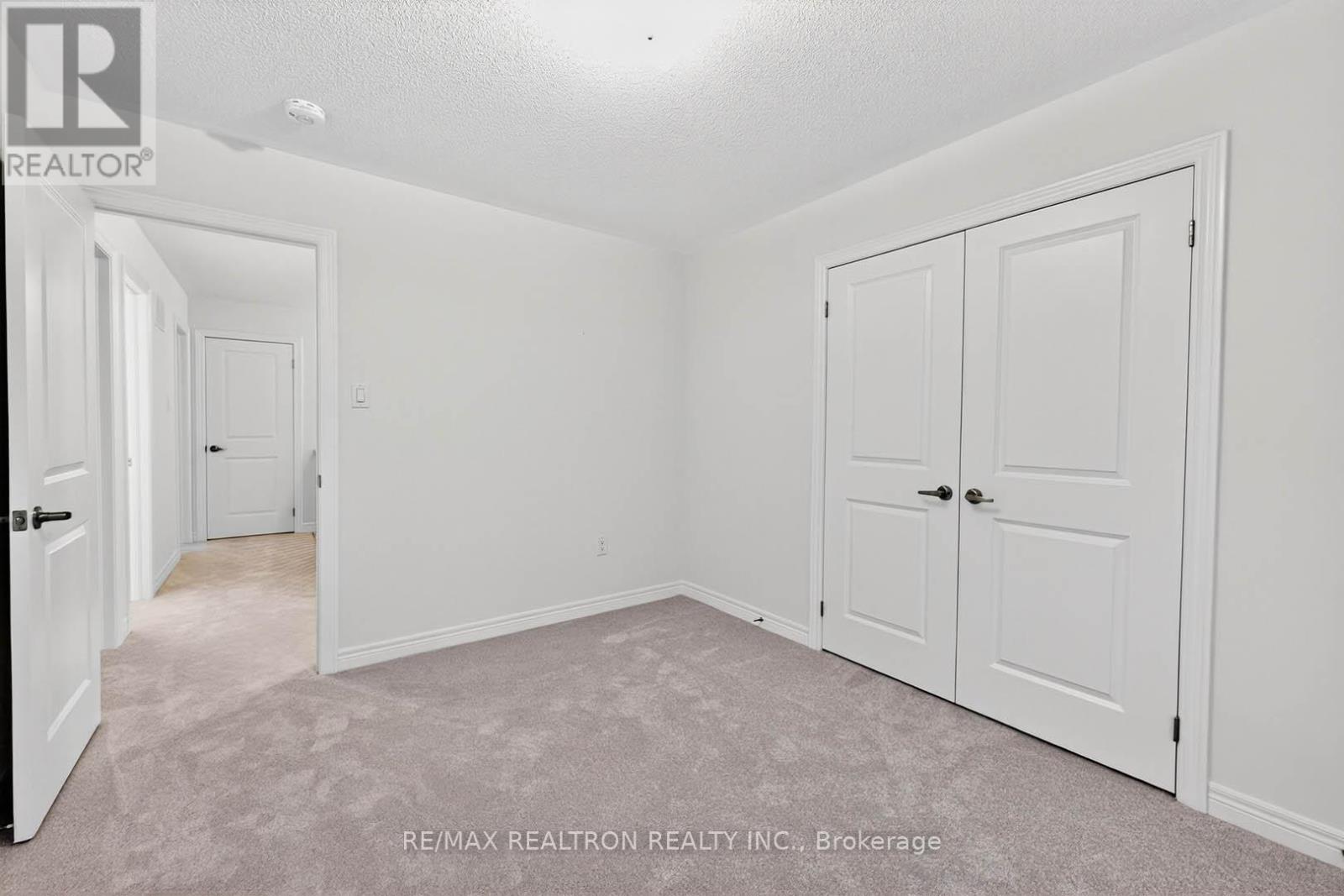 1 WAKEFIELD BOULEVARD - 35