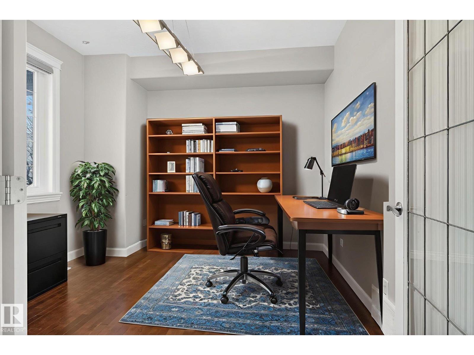 613 STEWART CR SW - 17