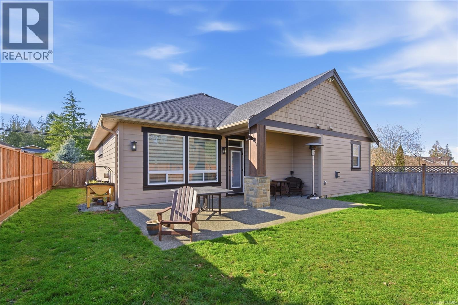 844 Mulholland Dr, Parksville