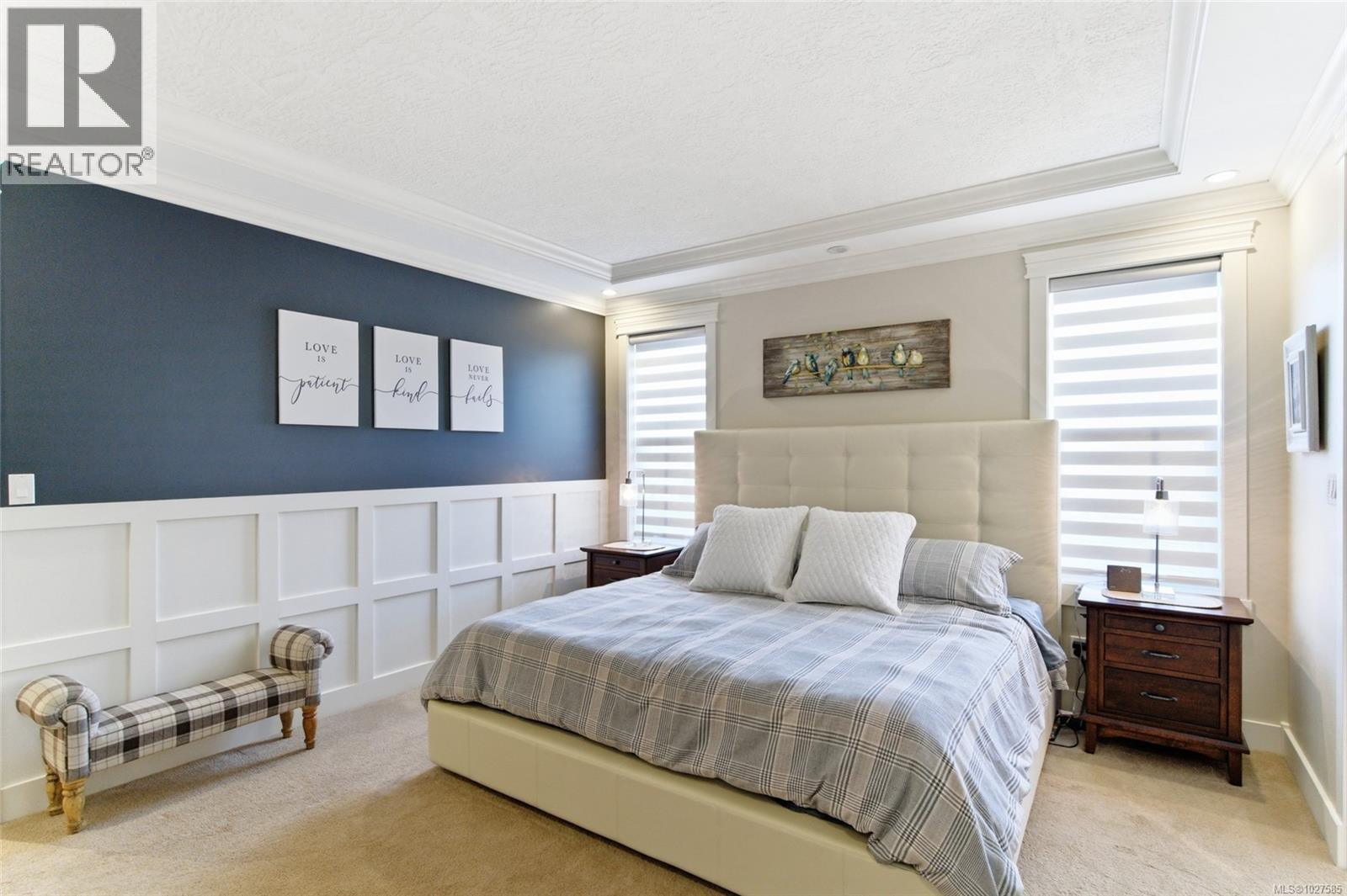 844 Mulholland Dr, Parksville