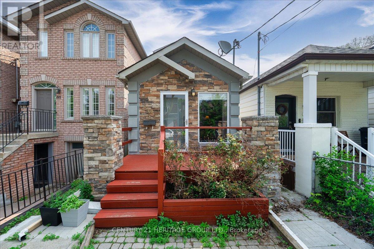 Listing photo of 169 KING EDWARD AVENUE