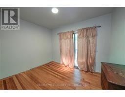 812 Kennedy Road, Toronto, ON M1K2C8 Photo 12