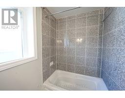 812 Kennedy Road, Toronto, ON M1K2C8 Photo 15