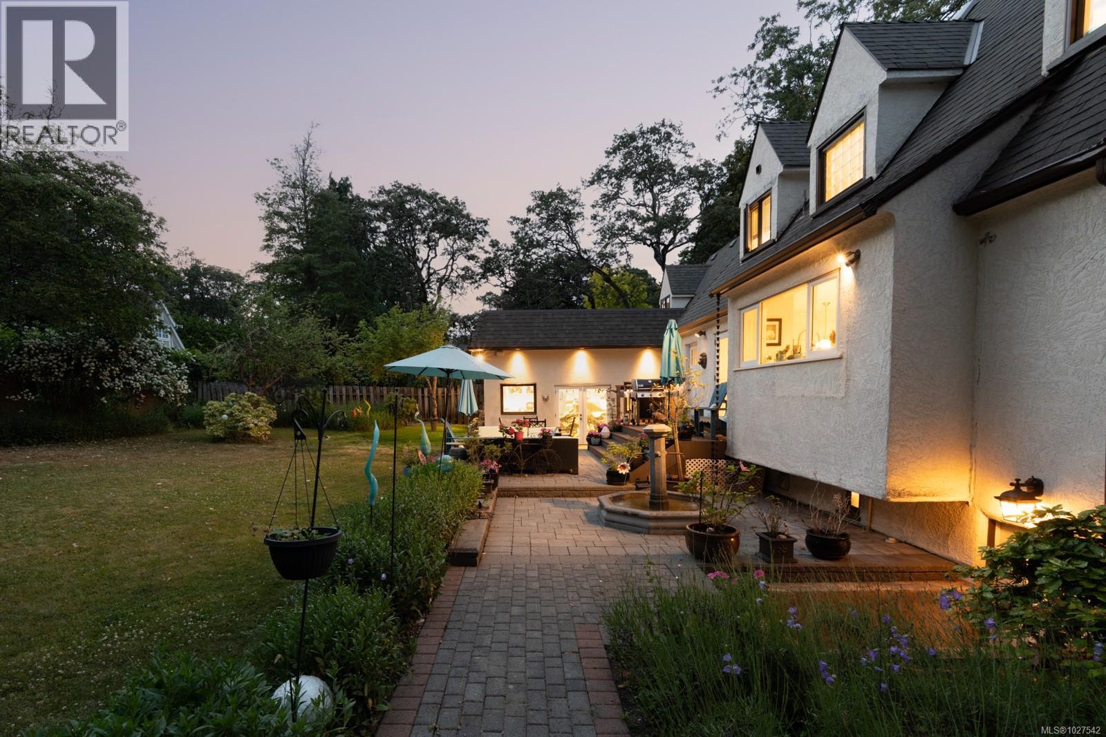  3290 Upper Terrace Road, Oak Bay