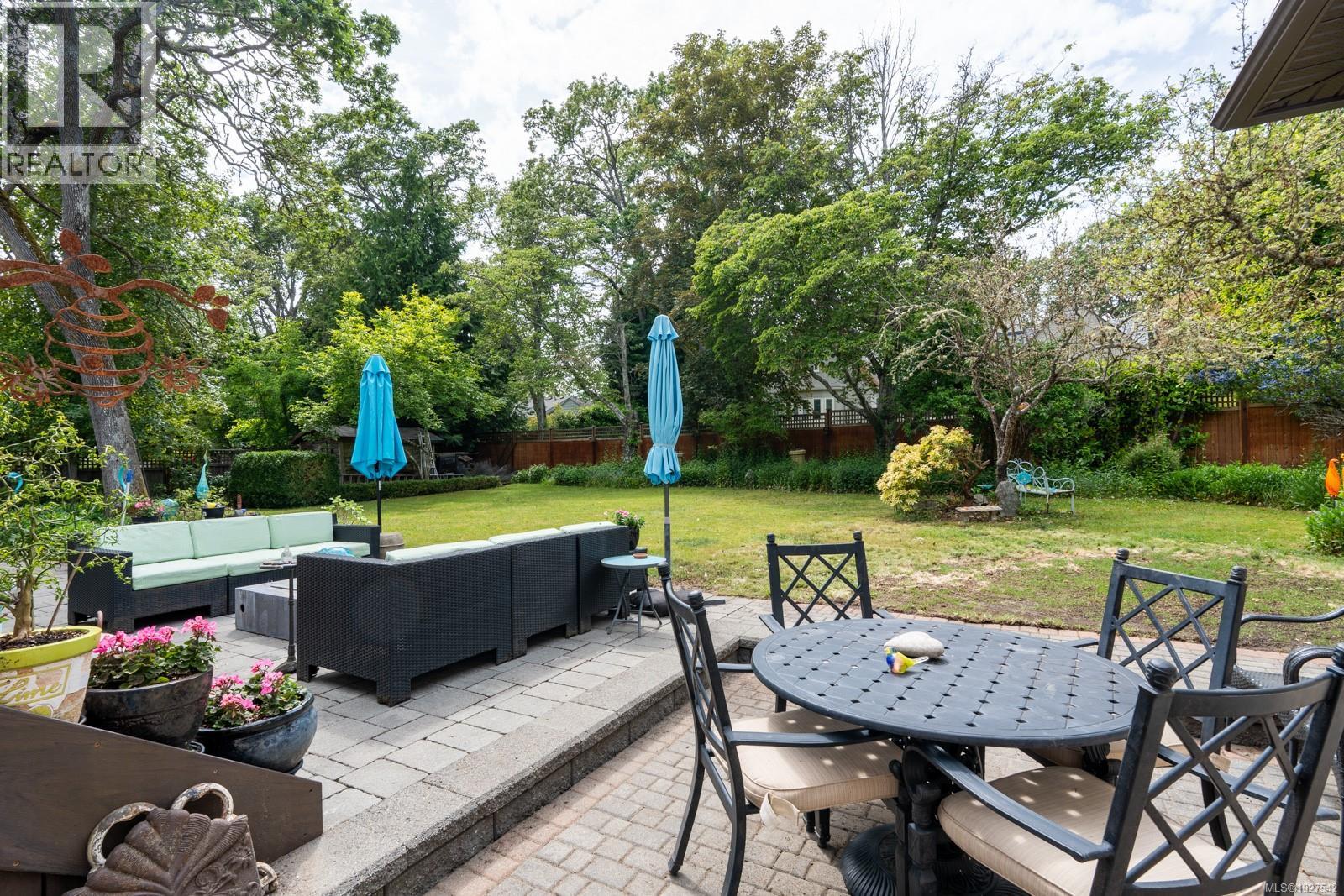  3290 Upper Terrace Road, Oak Bay