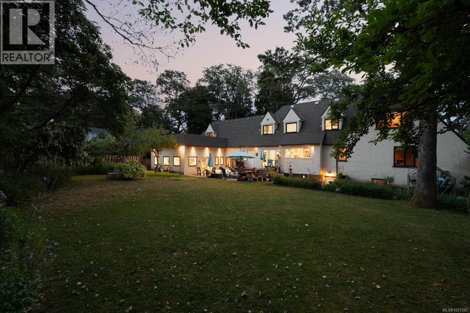  3290 Upper Terrace Road, Oak Bay