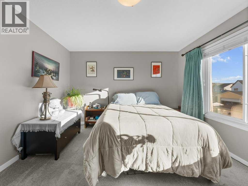 
          33 Amery Green
            <br/>
            <span>Crossfield</span>
            , 
            <span>AB</span>
             <span>T0M0S0</span>
         - Photo 15