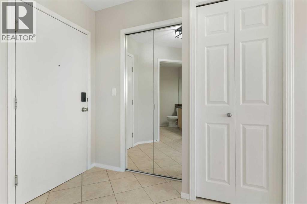 1502, 1053 10 Street SW - Photo 3 of 42, Calgary, Alberta