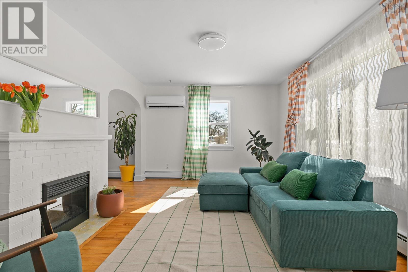 Property 4 of 34 of 178 Victoria Road