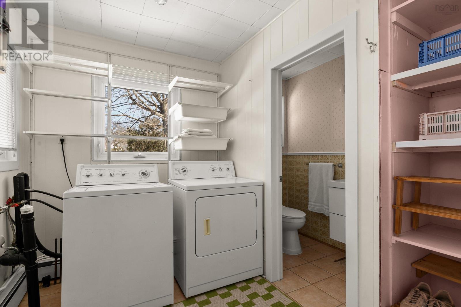 Property 17 of 34 of 178 Victoria Road