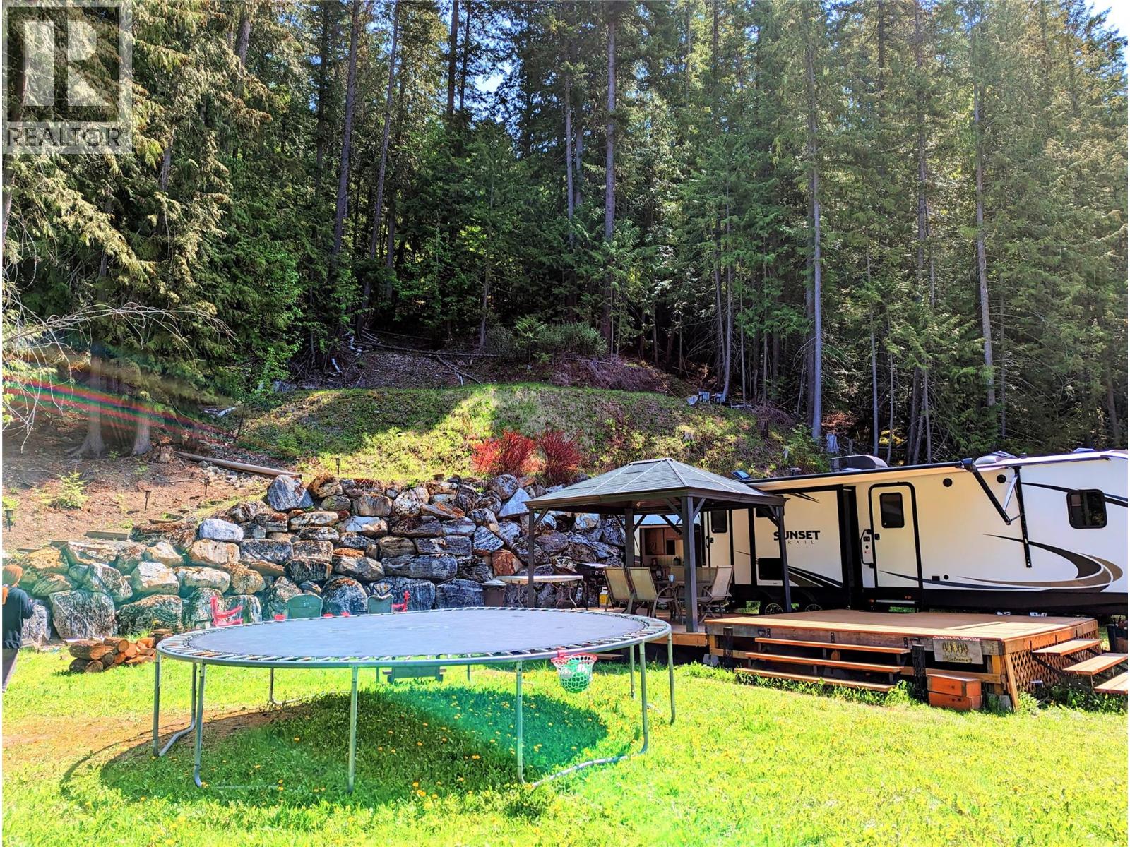 483 Bayview Road, Nakusp