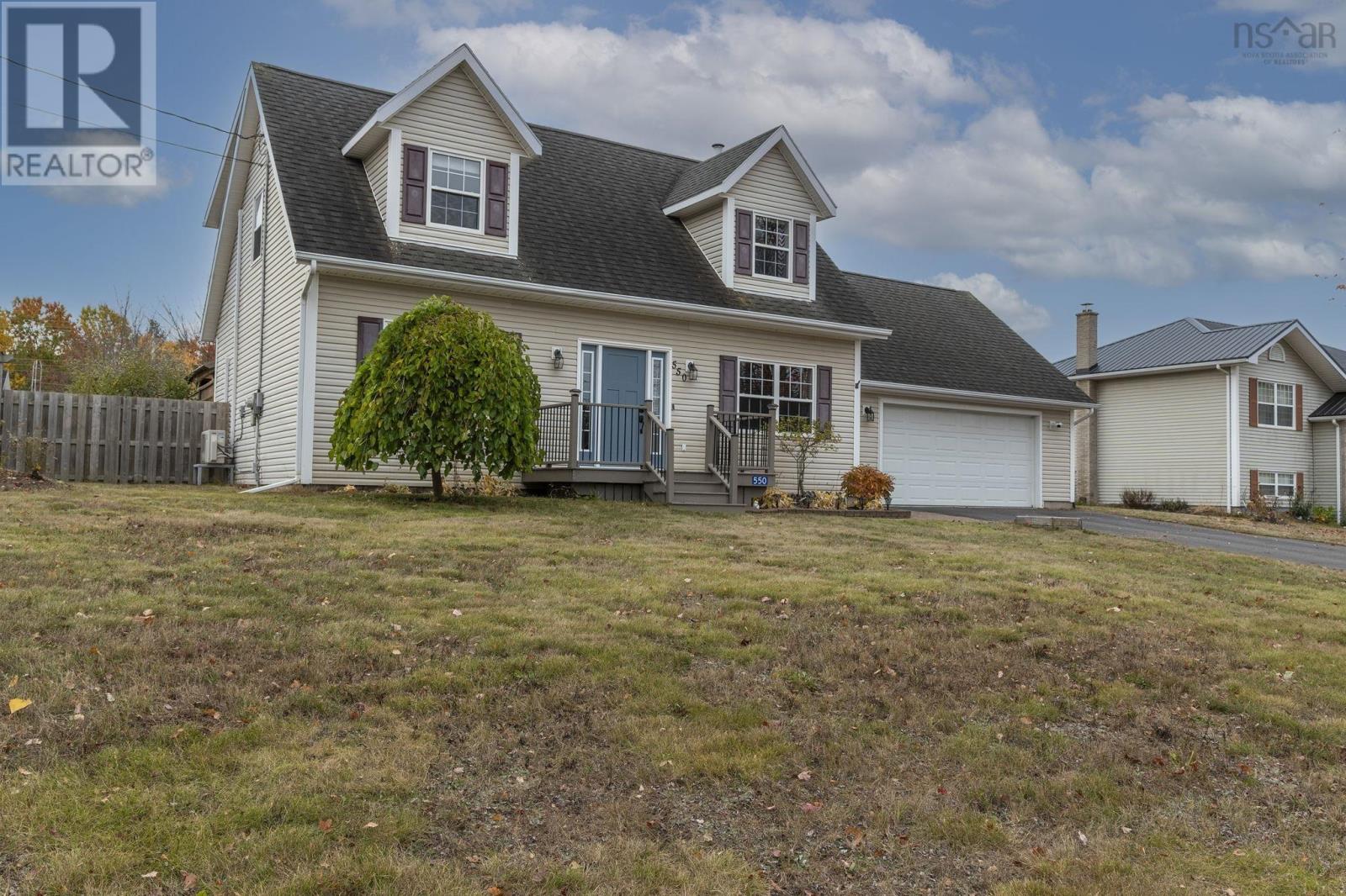 Property 2 of 47 of 550 Heather Crescent