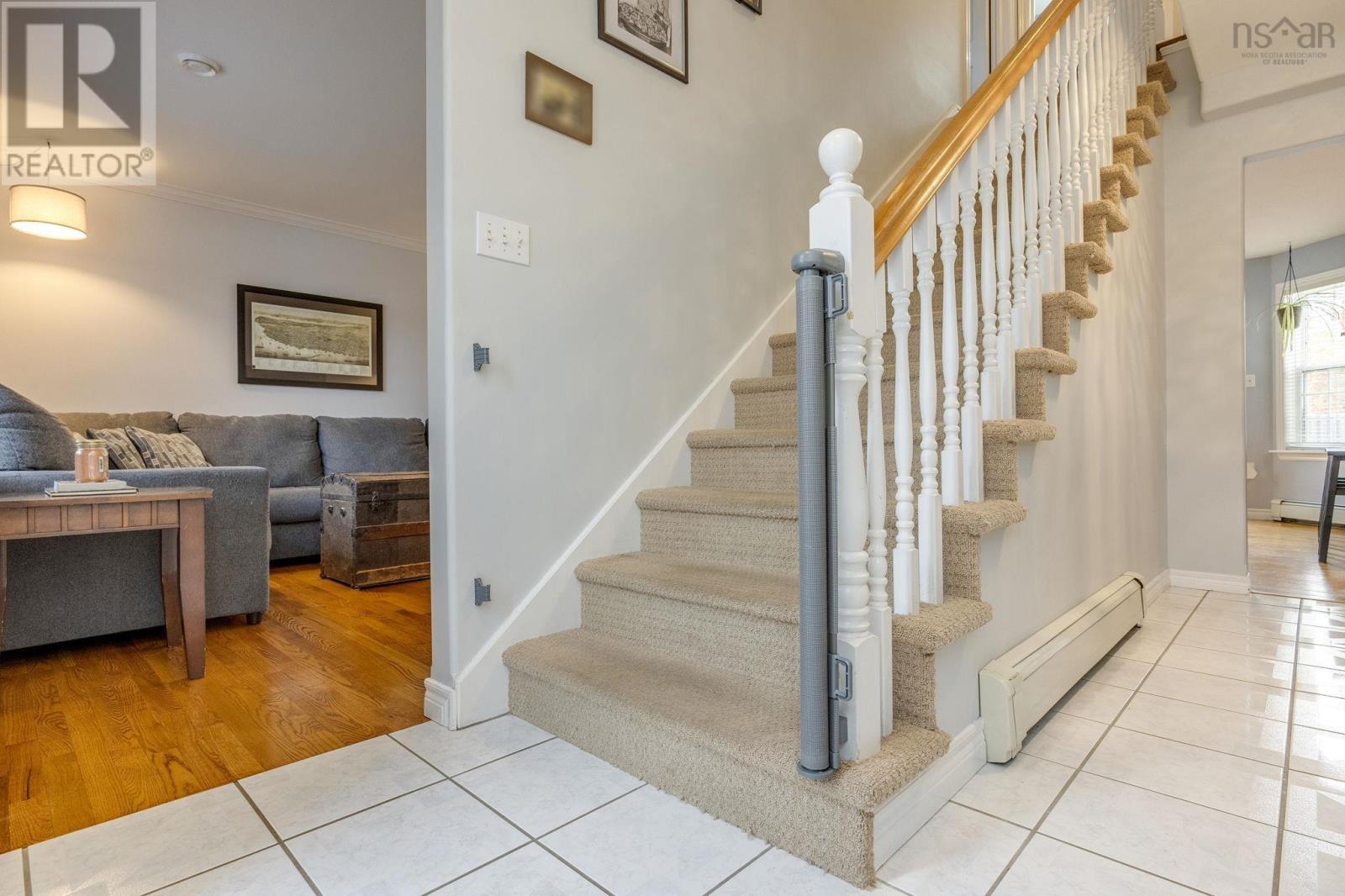 Property 20 of 47 of 550 Heather Crescent