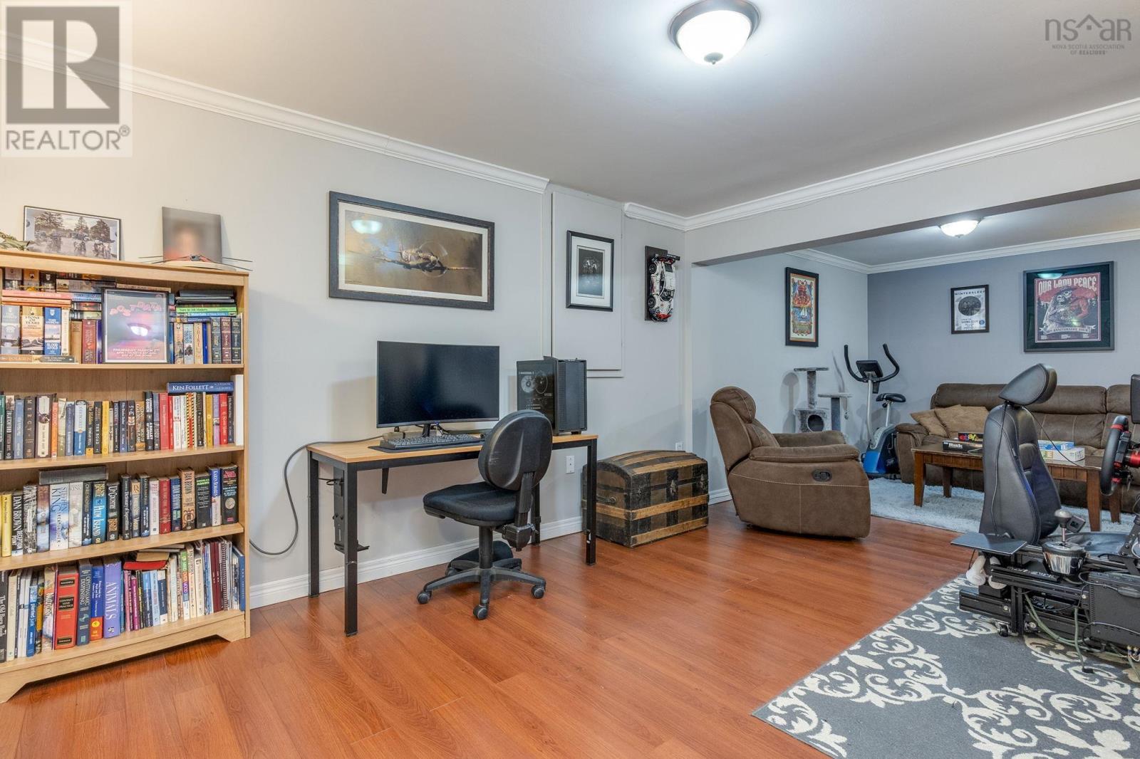 Property 38 of 47 of 550 Heather Crescent