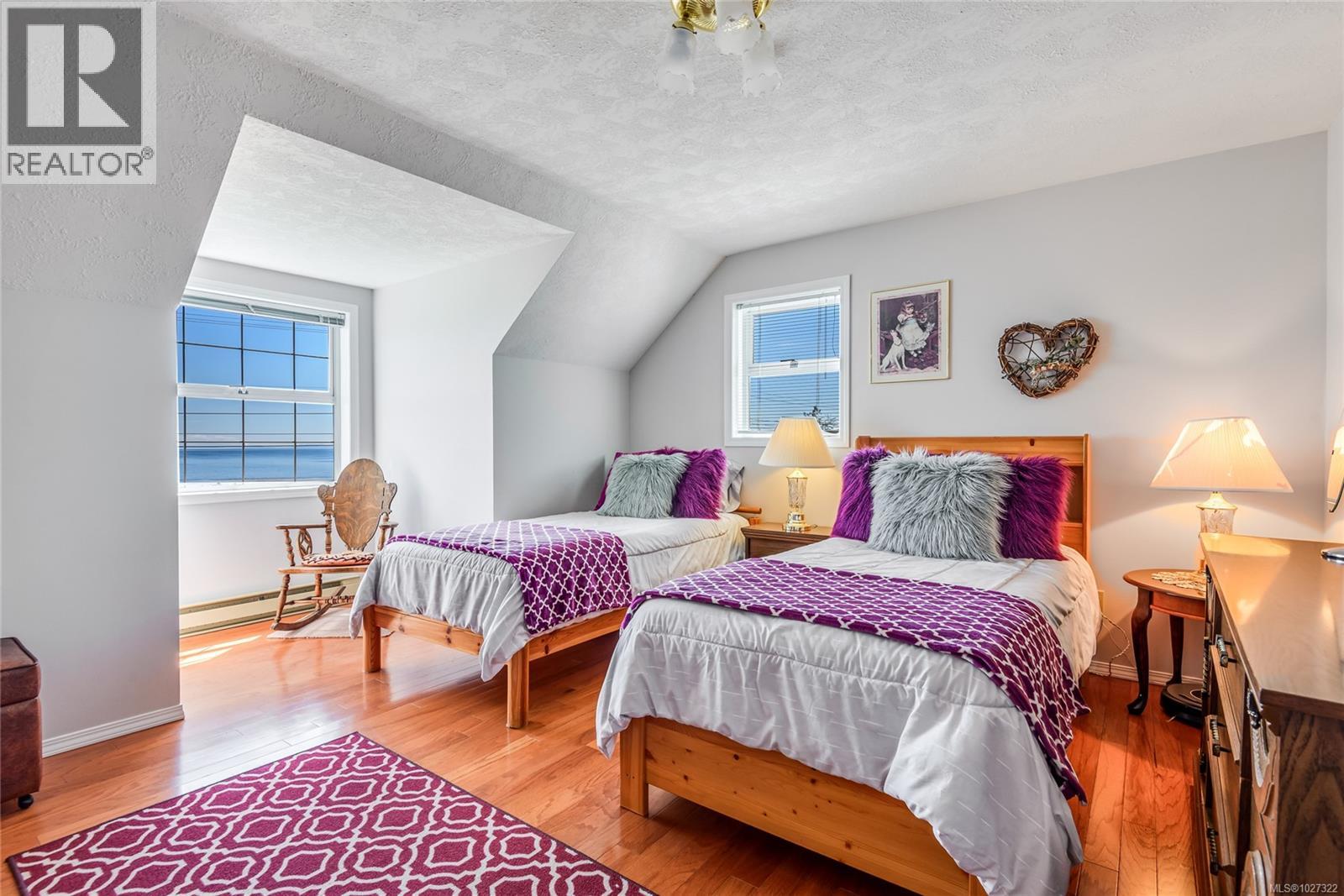 3816 Island Hwy S, Campbell River