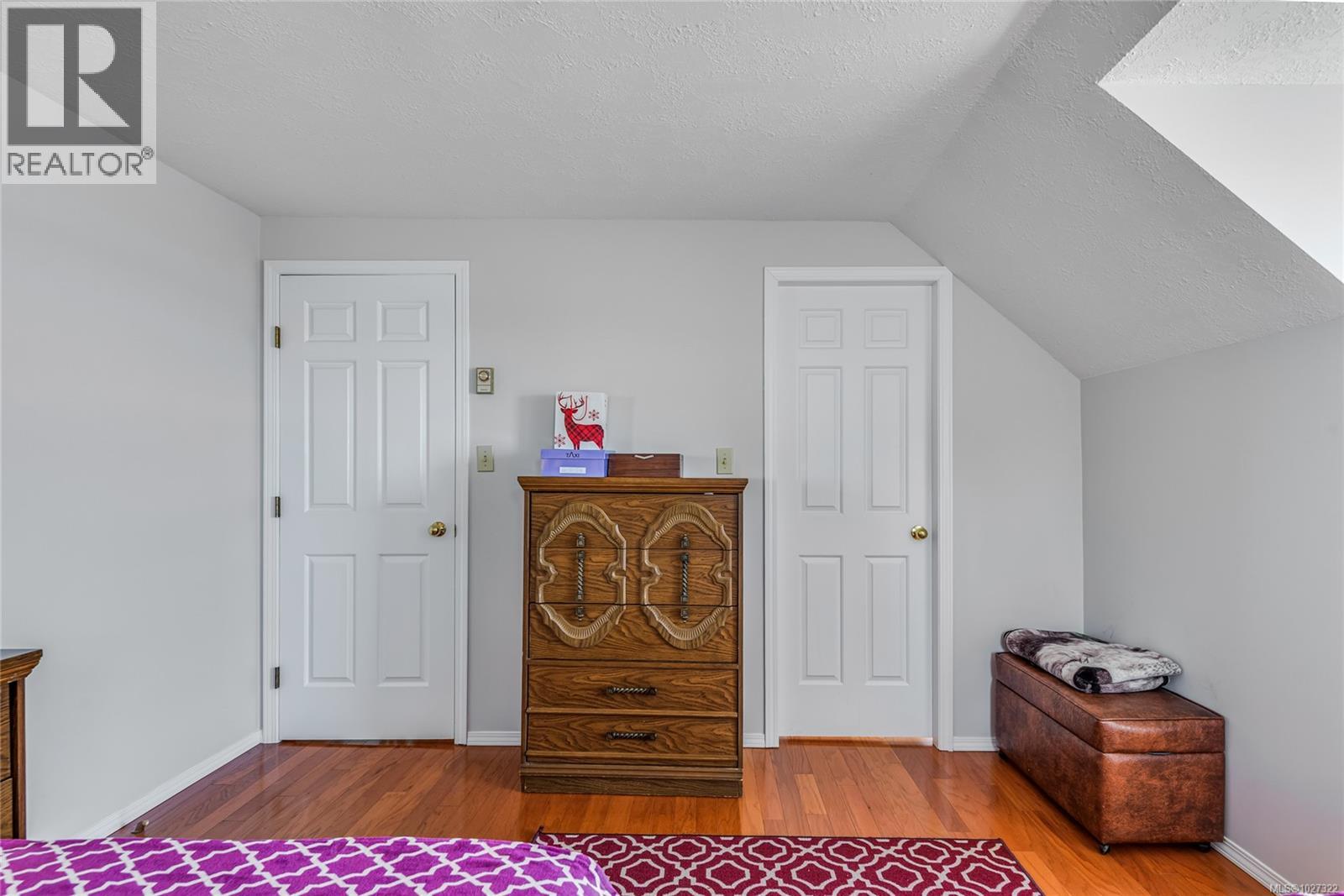 3816 Island Hwy S, Campbell River