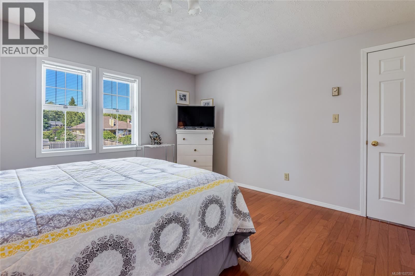 3816 Island Hwy S, Campbell River