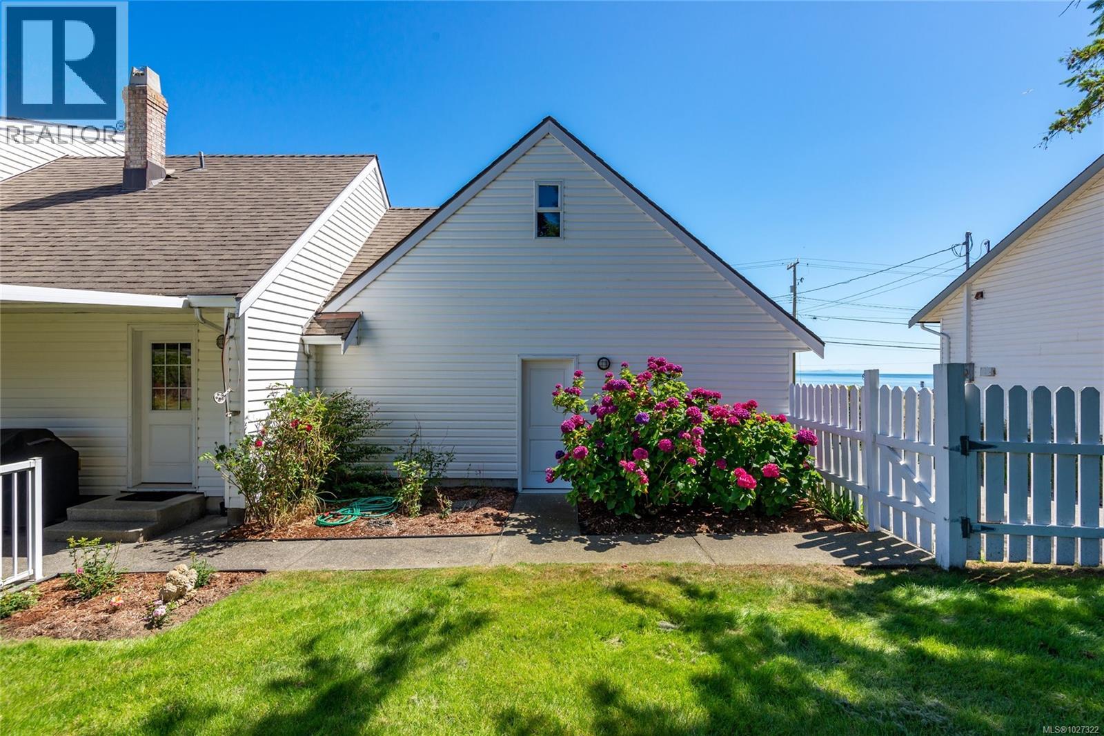 3816 Island Hwy S, Campbell River