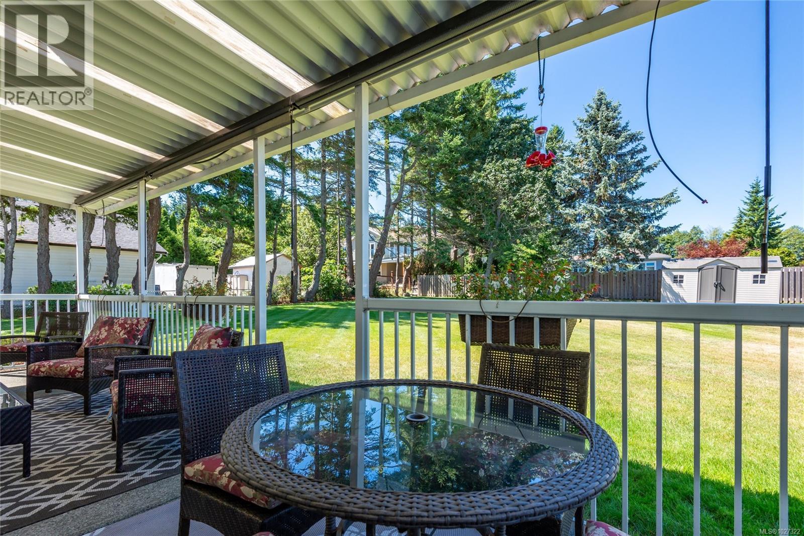 3816 Island Hwy S, Campbell River