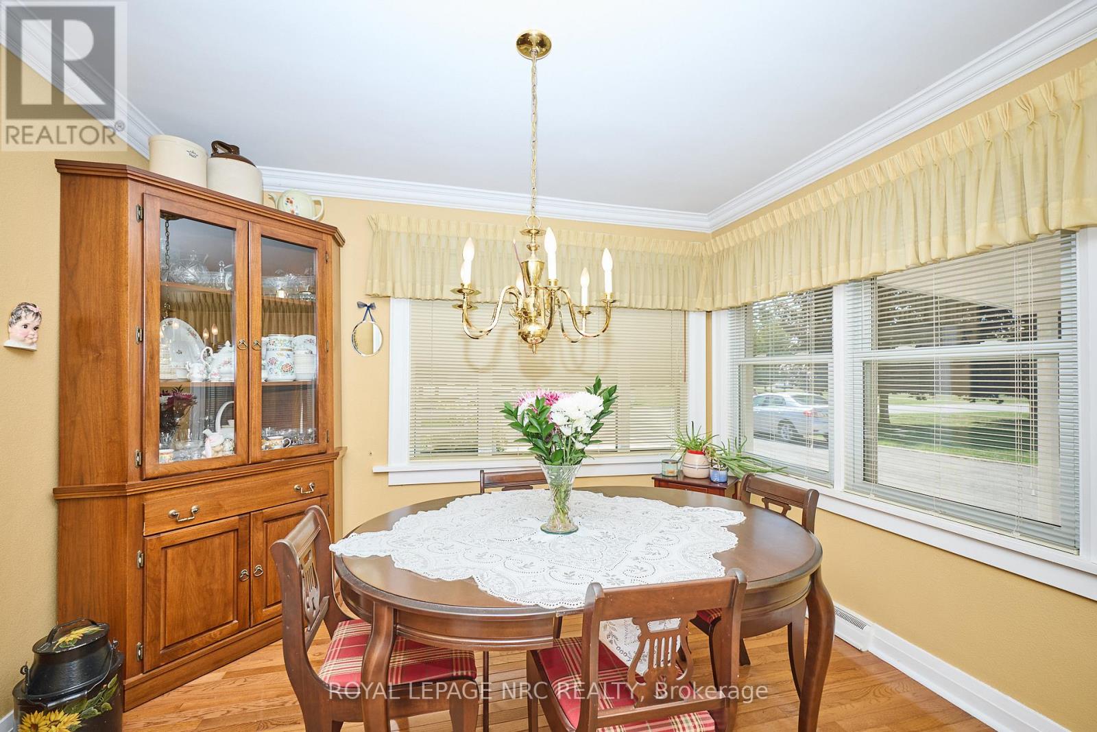 4013 WELLAND STREET - 9
