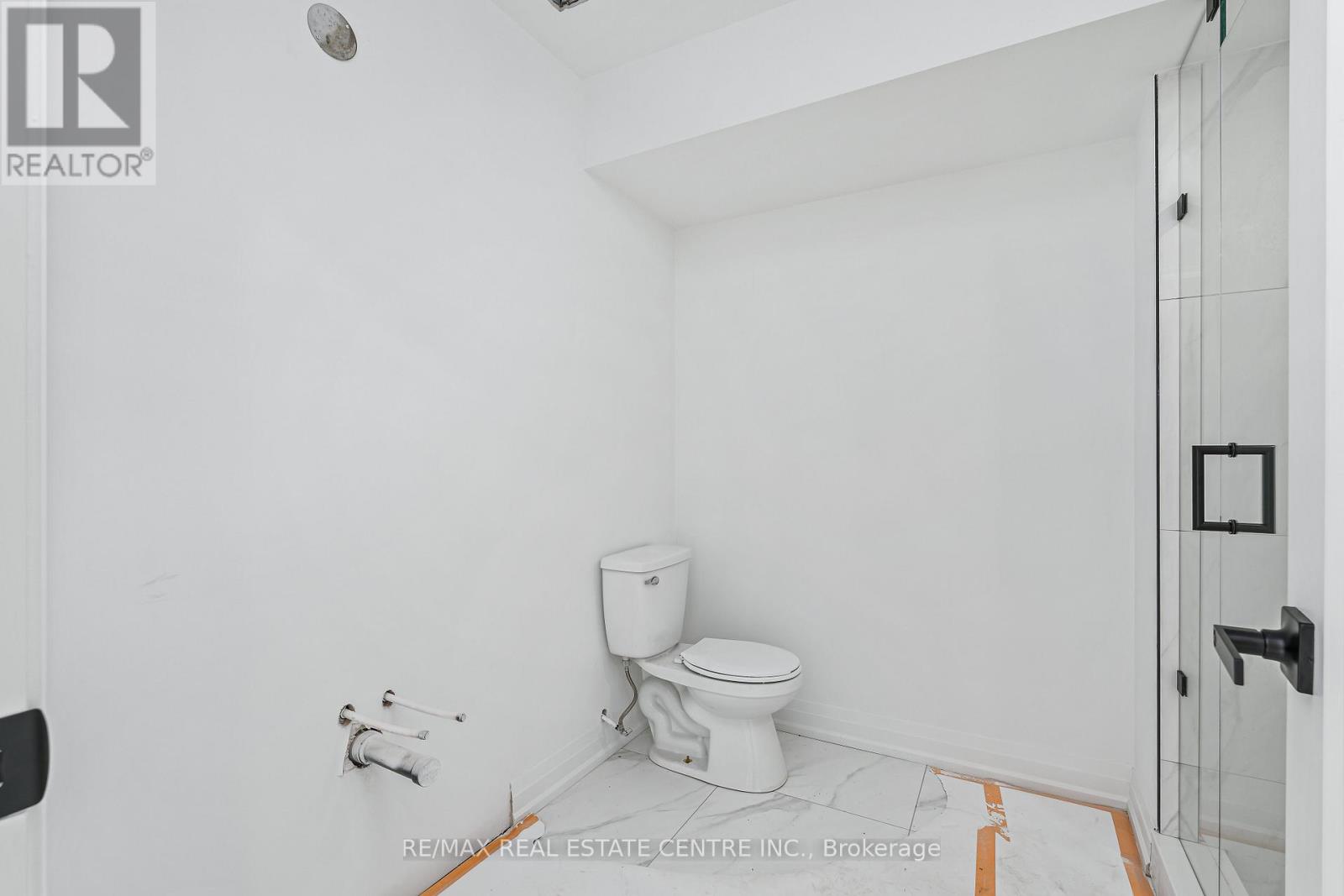 19 JAMES STREET - 24
