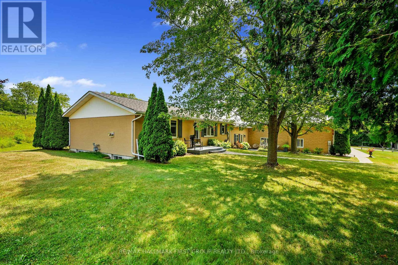 3311 BURNHAM STREET N - 2
