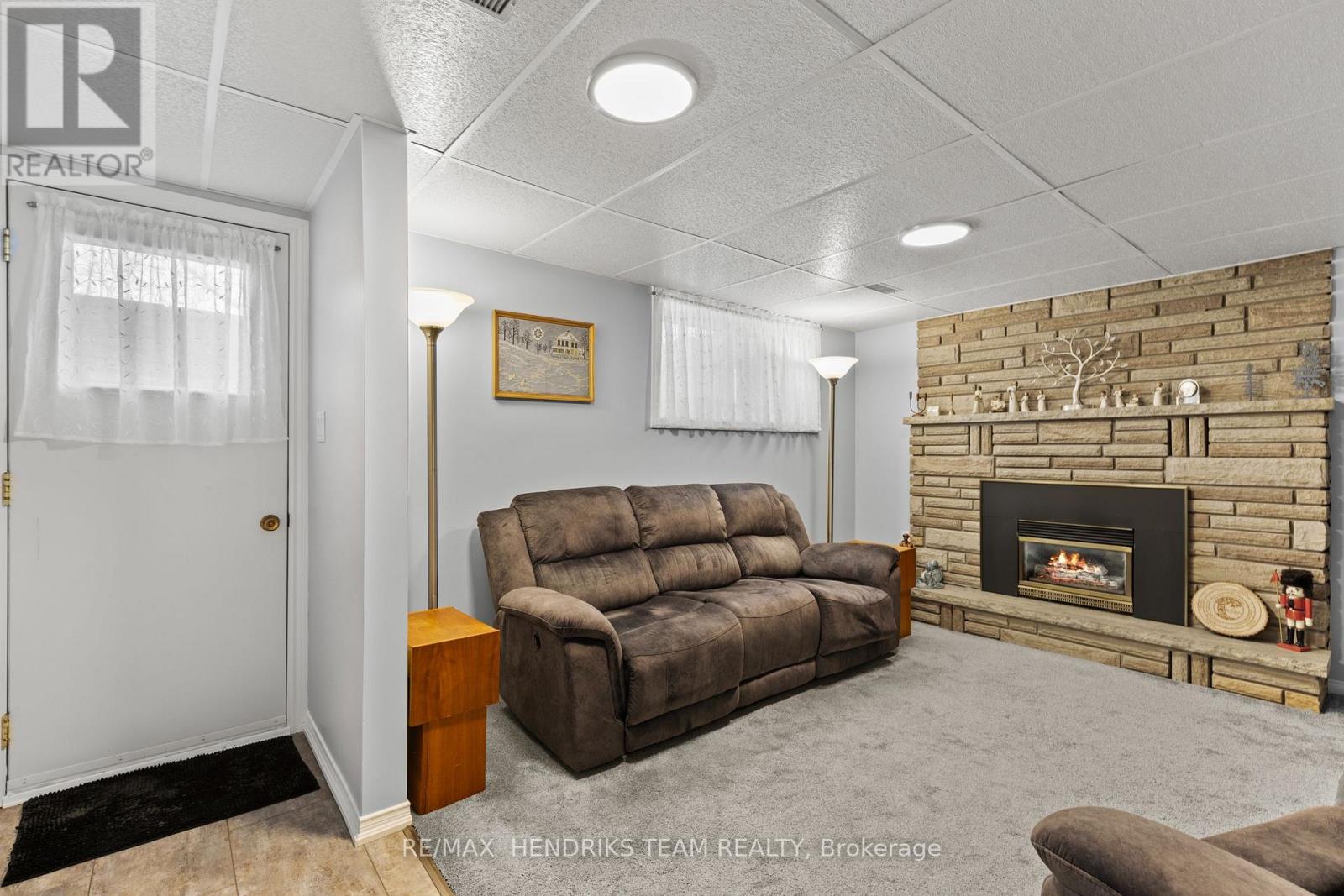 5 SHERIDAN DRIVE, St. Catharines (Bunting/Linwell), Ontario
