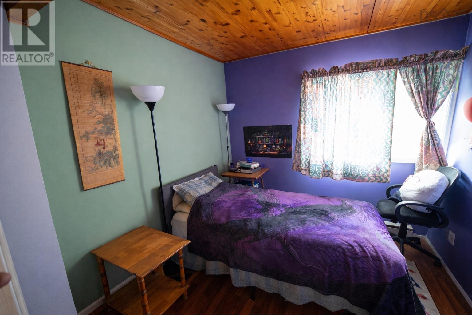 Property 13 of 20 of 68 Ridgevalley Road