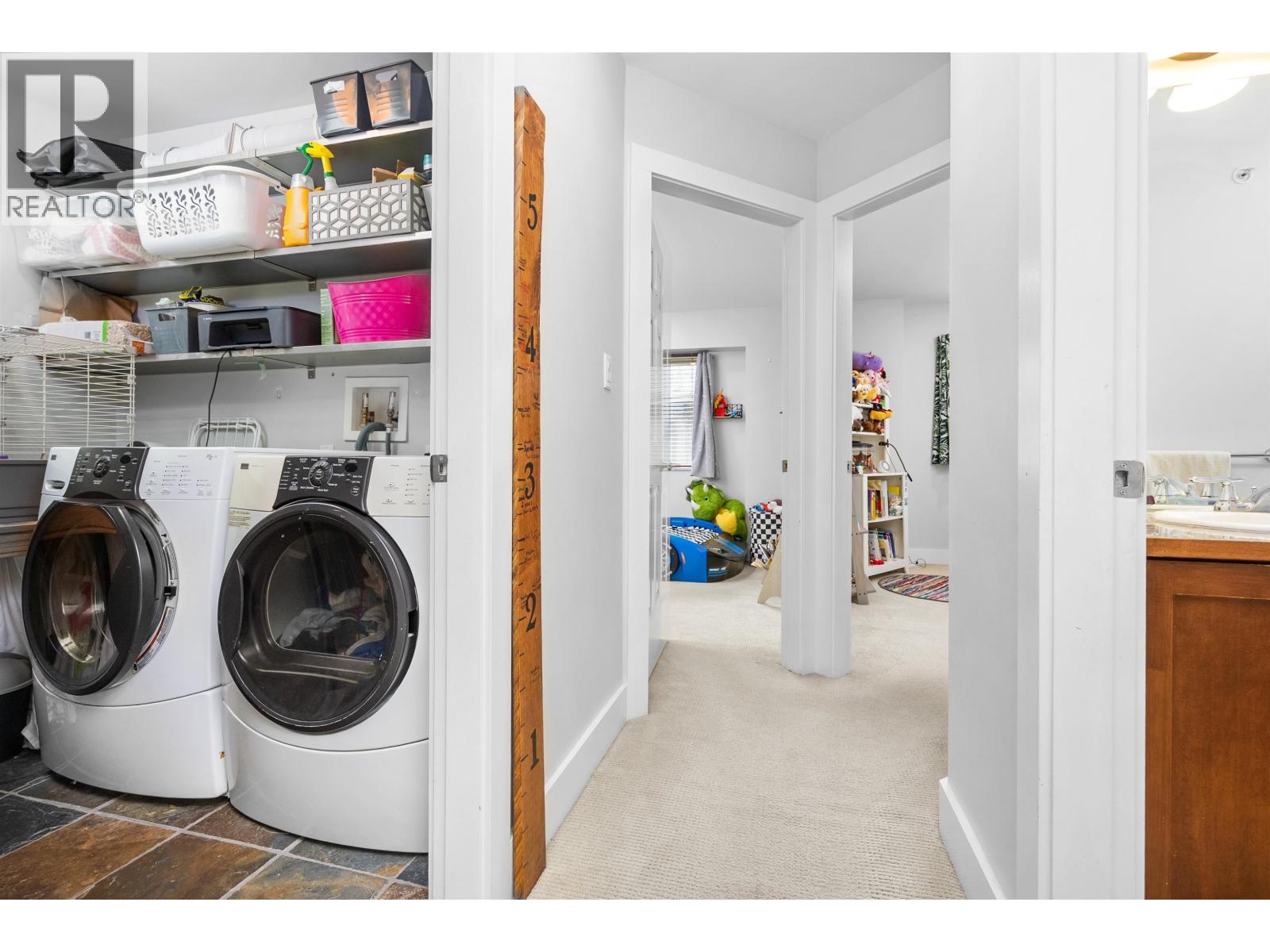 19 39758 GOVERNMENT ROAD, Squamish