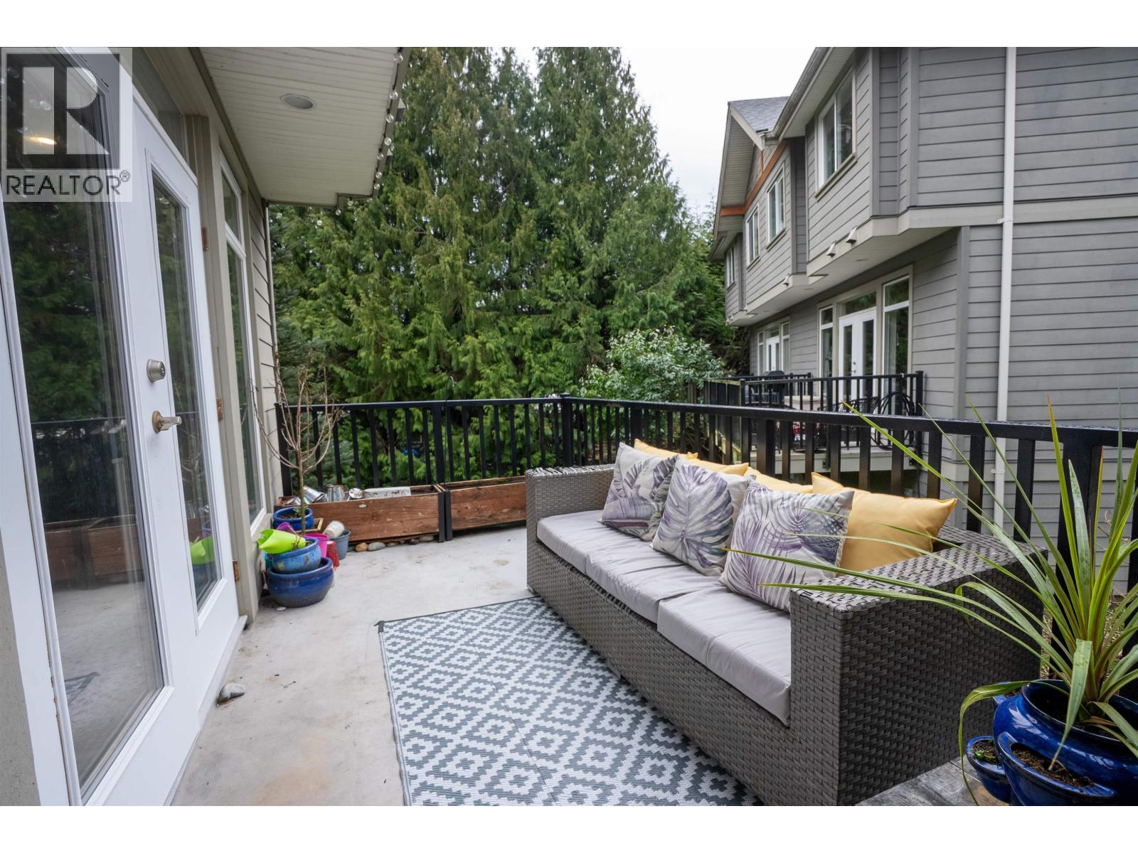 19 39758 GOVERNMENT ROAD, Squamish