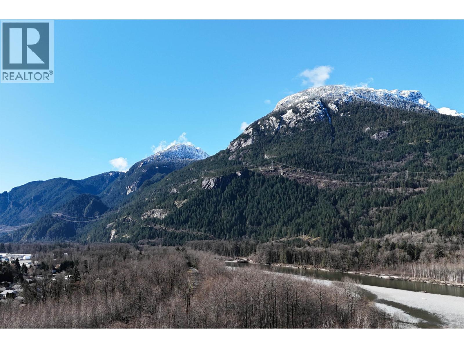 19 39758 GOVERNMENT ROAD, Squamish