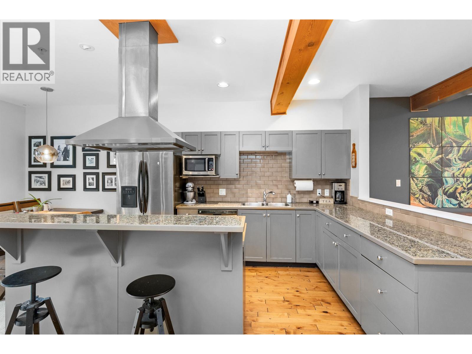 19 39758 GOVERNMENT ROAD, Squamish