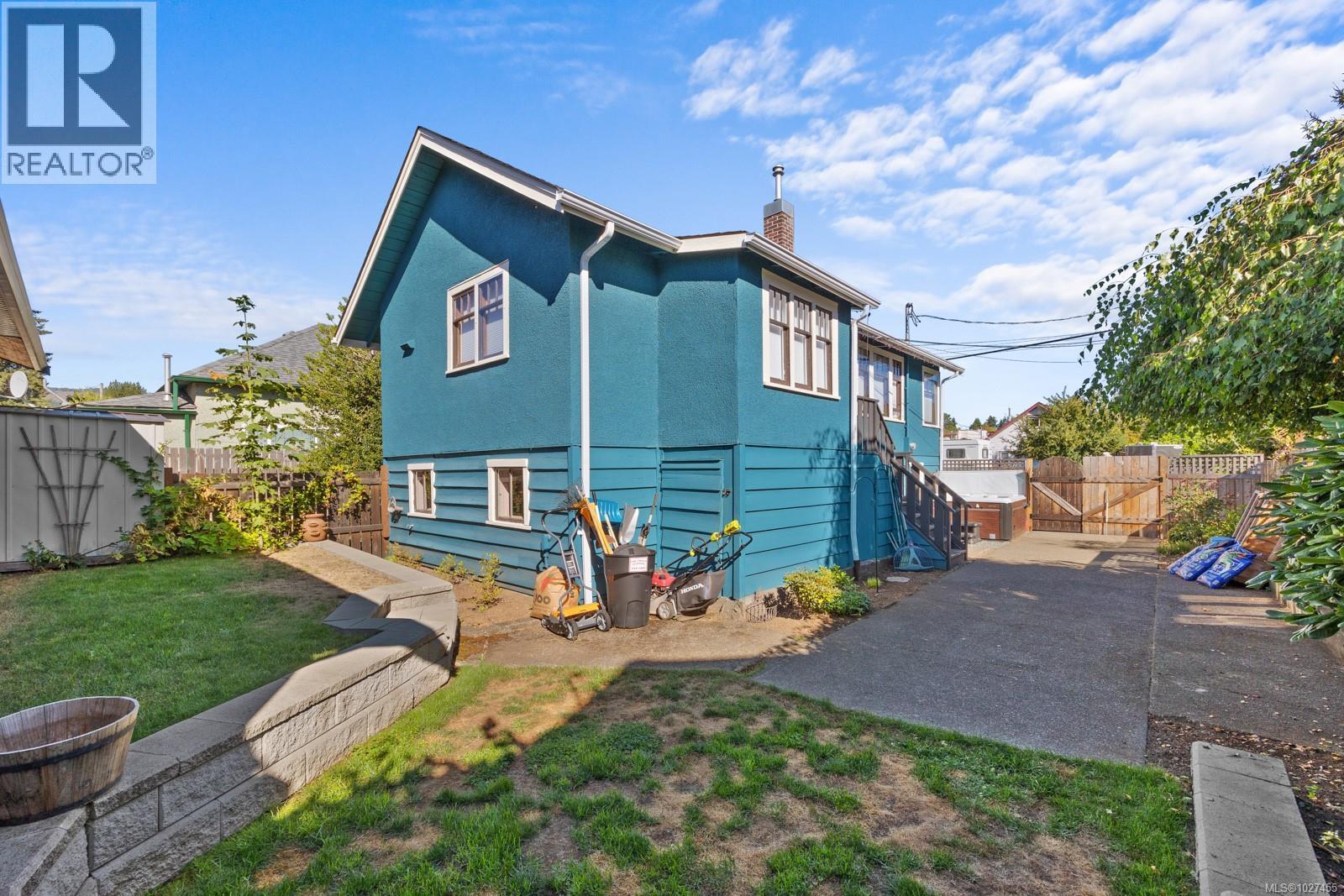 2725 Derwent Ave, Cumberland