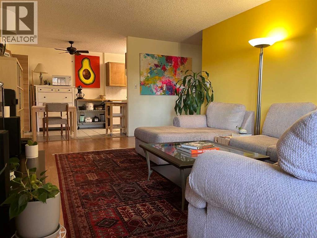 Single Family House for Sale in    Avenue SW Beltline Calgary 