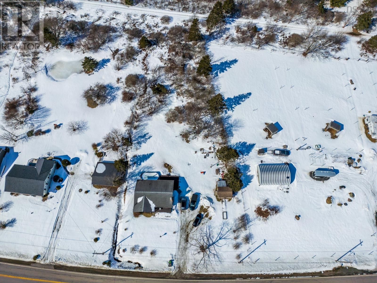 Property 3 of 40 of 585 Highway 340