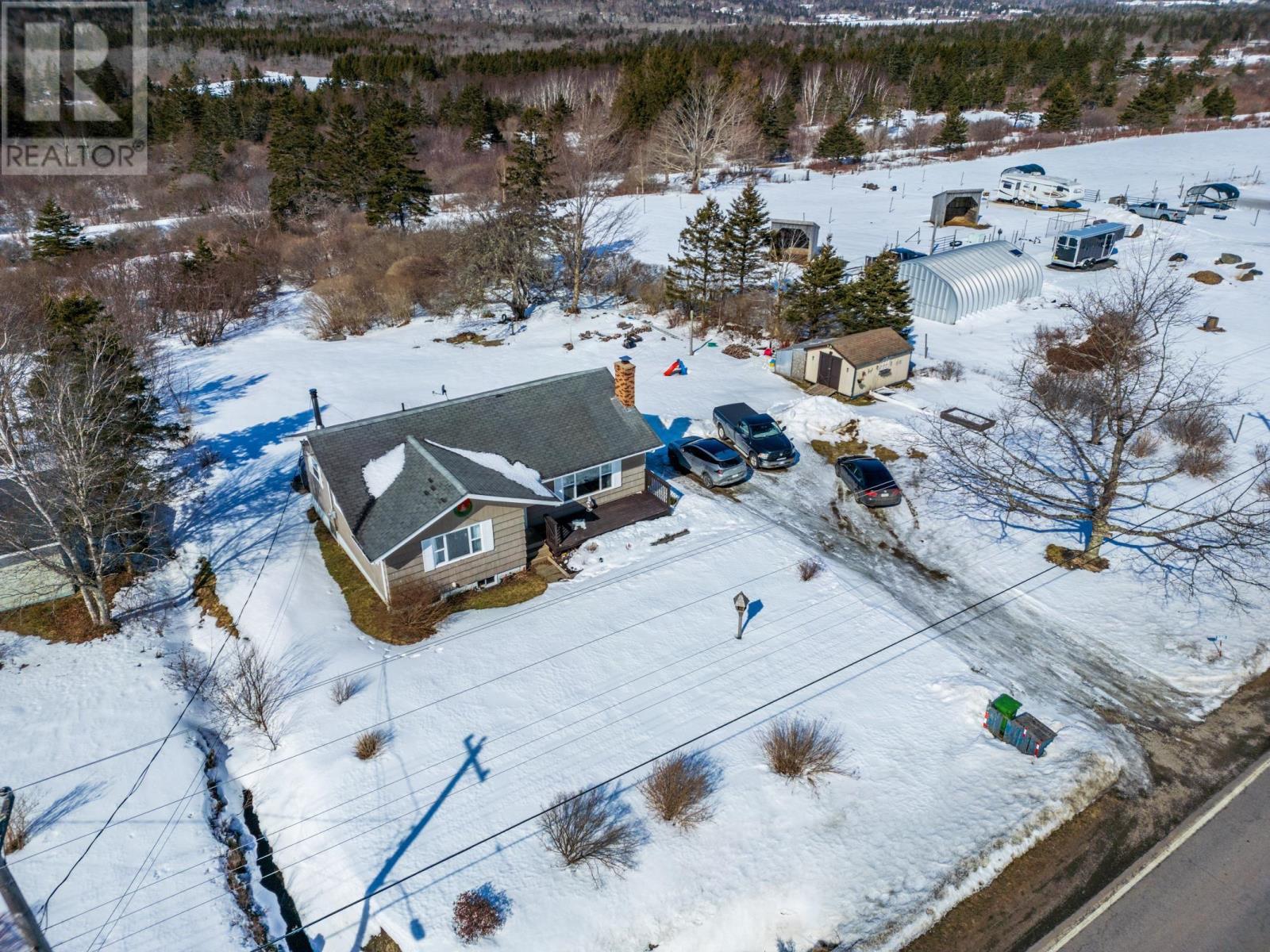 Property 8 of 40 of 585 Highway 340