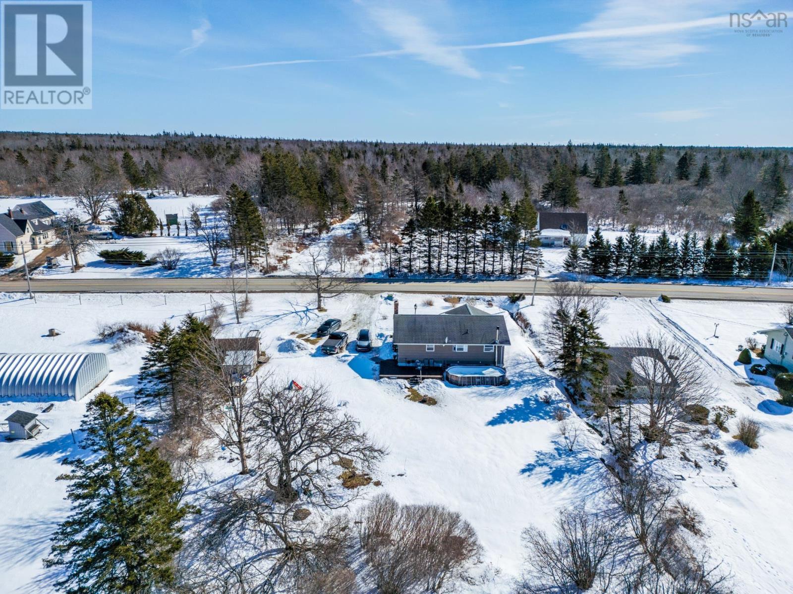 Property 4 of 40 of 585 Highway 340