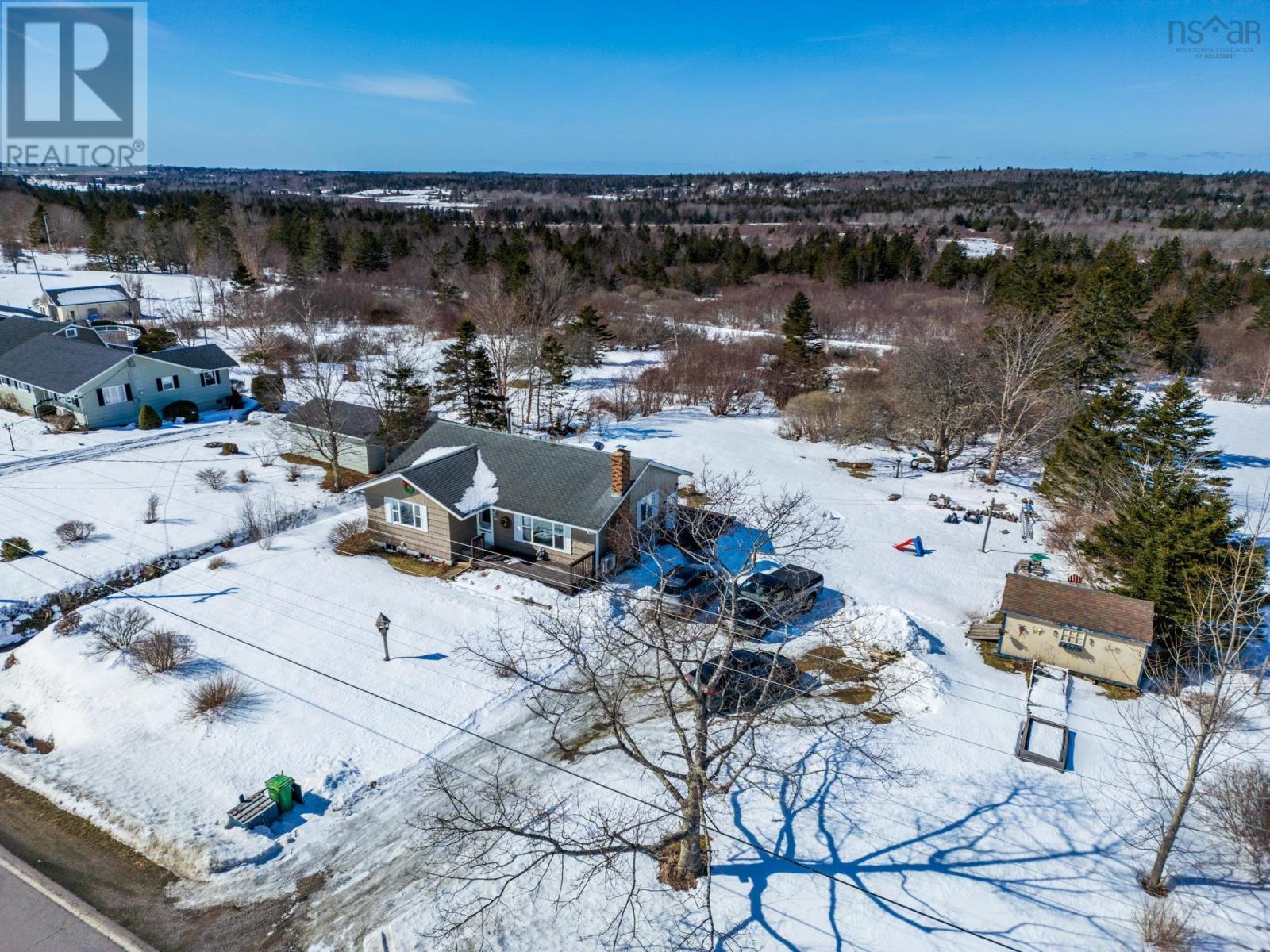 Property 6 of 40 of 585 Highway 340