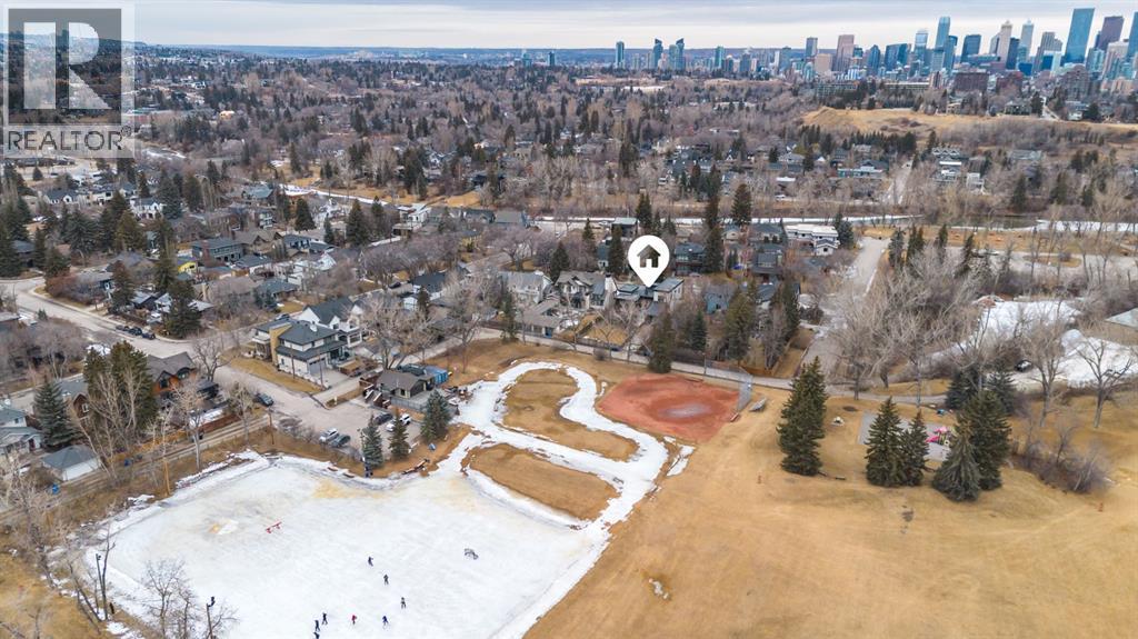 Single Family House for Sale in  Cliffe Avenue SW Elboya Calgary 